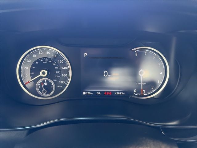 2025 Genesis G70 2.5T RWD