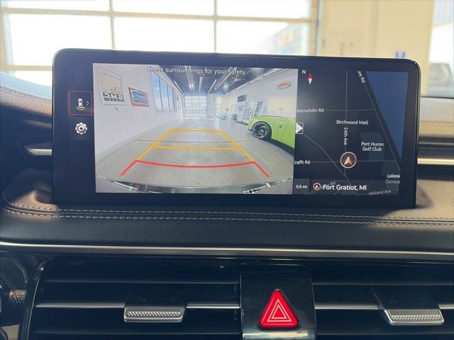 2025 Genesis G70 2.5T RWD