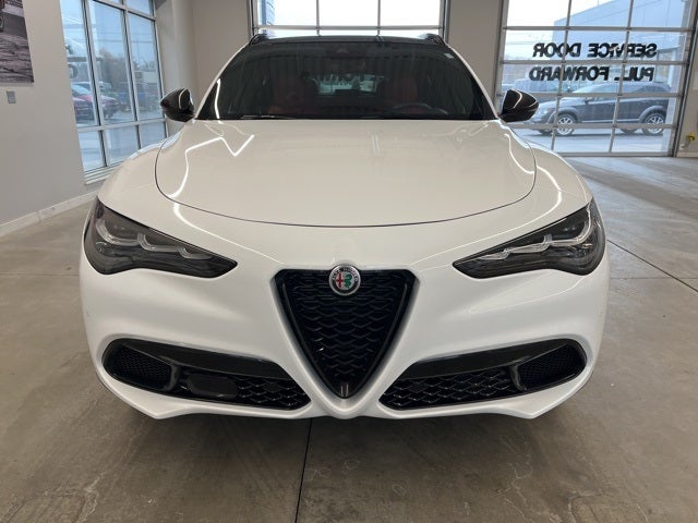 2024 Alfa Romeo Stelvio Veloce AWD