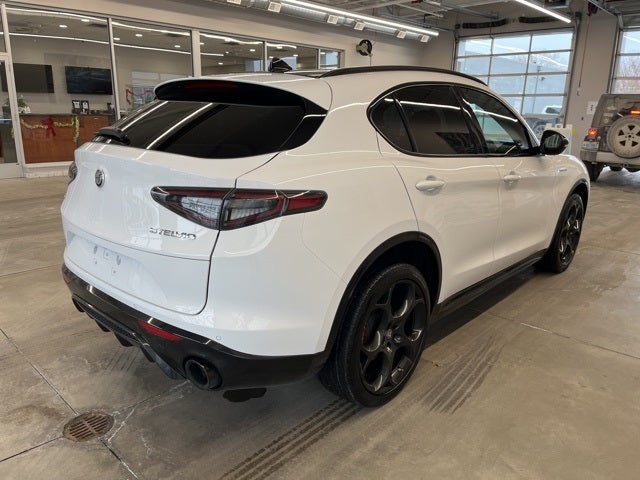 2024 Alfa Romeo Stelvio Veloce AWD