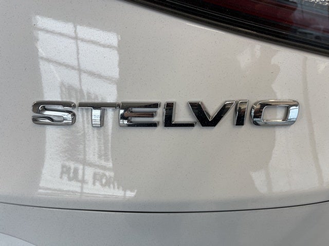 2024 Alfa Romeo Stelvio Veloce AWD