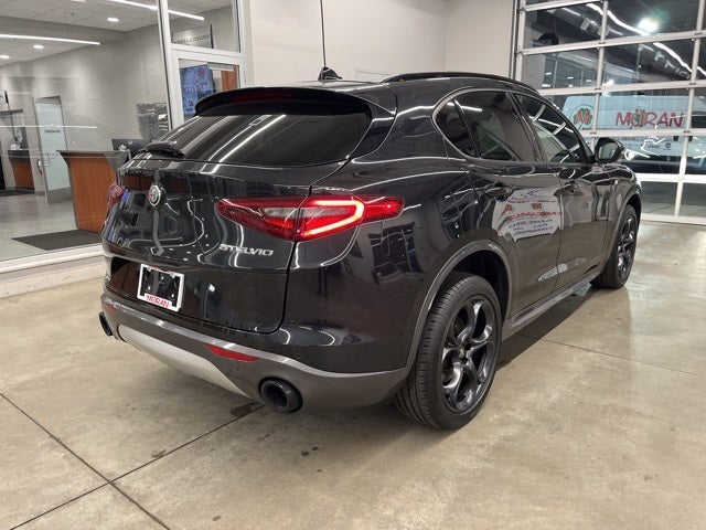 2022 Alfa Romeo Stelvio Ti AWD