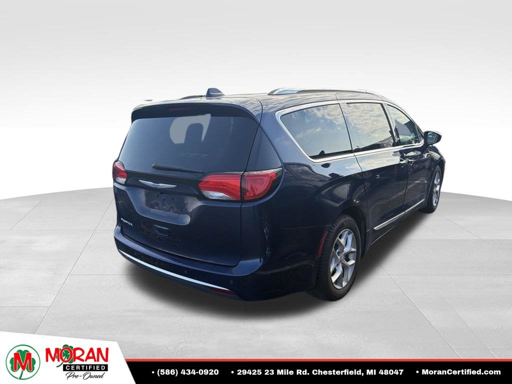 2018 Chrysler Pacifica Touring L Plus
