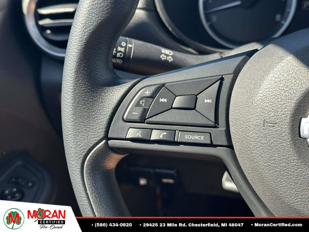 2025 Nissan Versa 1.6 S