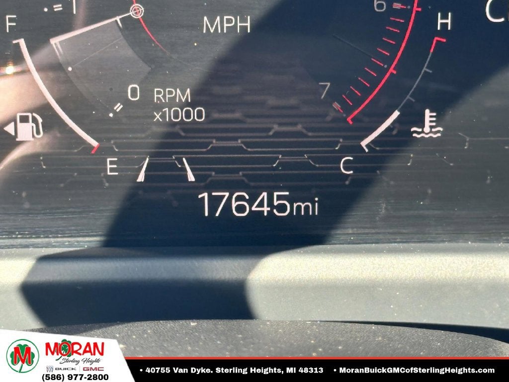 2024 GMC Acadia Elevation
