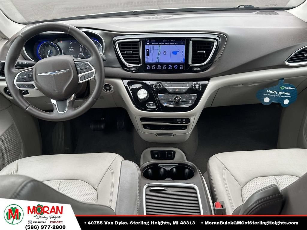 2017 Chrysler Pacifica Touring-L Plus