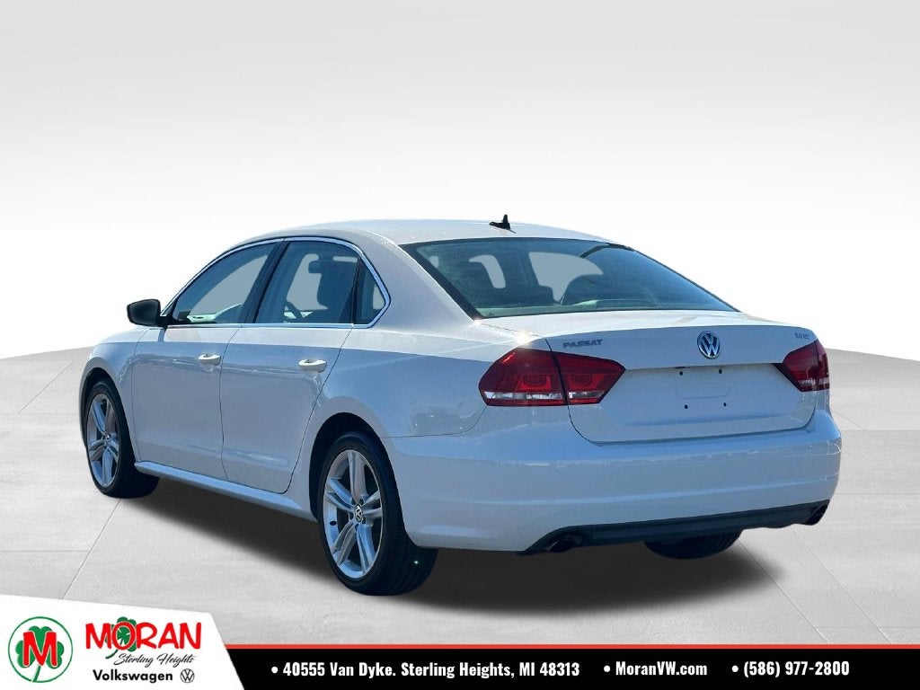 2013 Volkswagen Passat V6 SE w/Sunroof