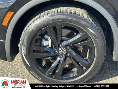 2024 Volkswagen Tiguan 2.0T SE R-Line Black