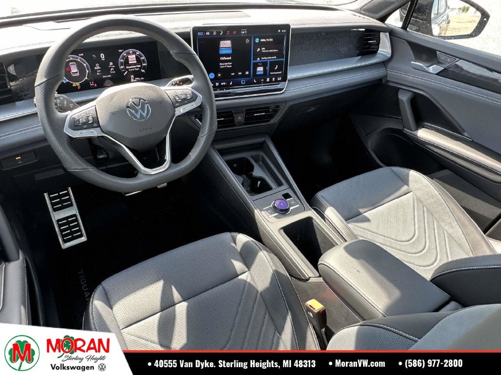 2026 Volkswagen Tiguan SE R-Line Black